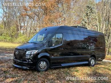 2026 Auto Elite Eco Revolution Heat Massage Seats Starlink Lithium Battery Pack MB Sprinter - Sprinter for Sale in Elkhart, Indiana, United States - Photo 35