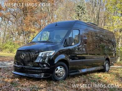 2026 Auto Elite Eco Revolution Heat Massage Seats Starlink Lithium Battery Pack MB Sprinter - Sprinter for Sale in Elkhart, Indiana, United States - Photo 57