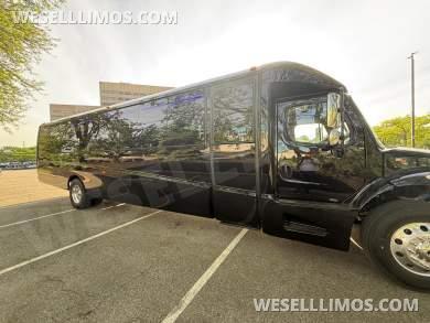 2026 Freightliner GM40 Shuttle Bus for Sale in Queens, New York, US - Main Photo