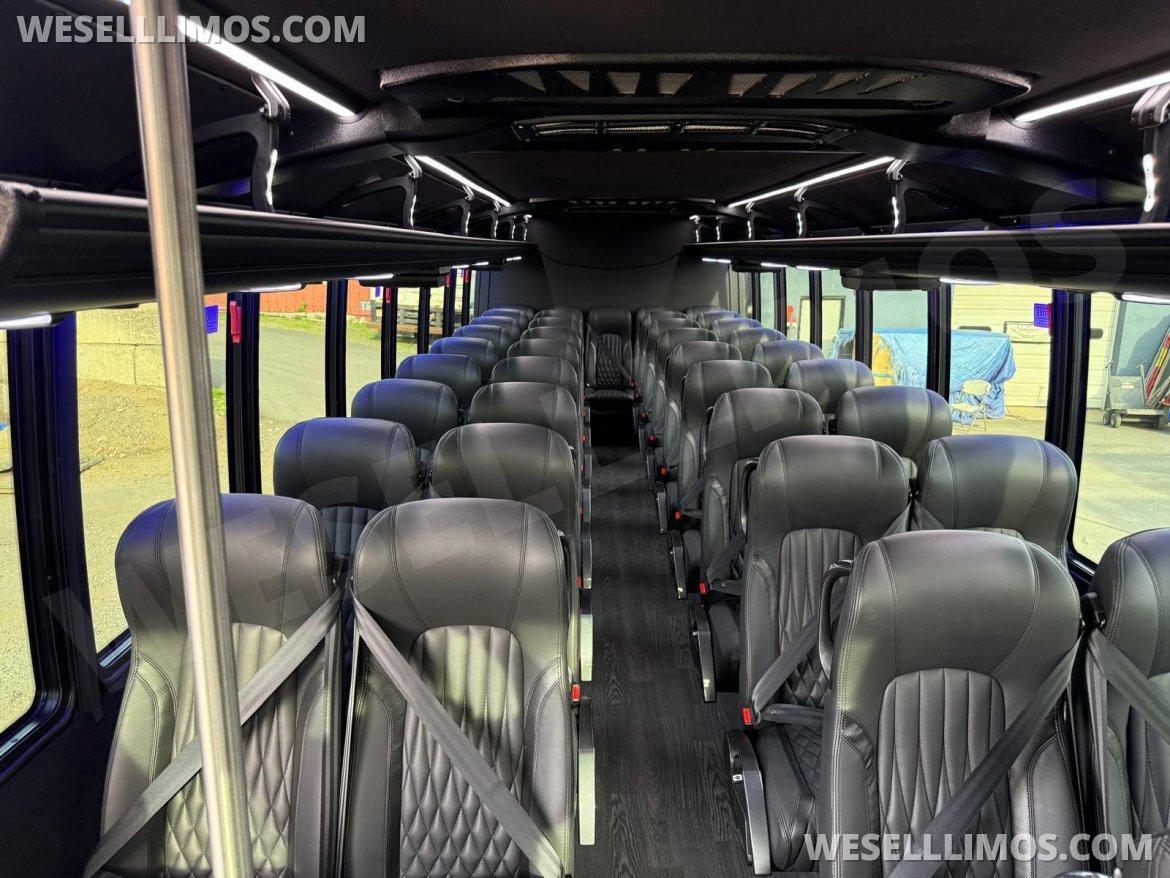 2026 Grech Freightliner GM40 Shuttle Bus - Photo 2