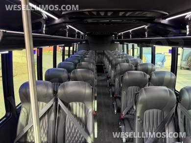 2026 Freightliner GM40 Shuttle Bus for Sale in Queens, New York, US - Photo 2