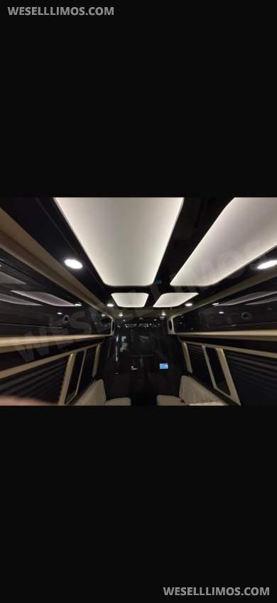 2024 Mercedes-Benz Sprinter 3500 Sprinter for Sale in Queens, New York, US - Photo 2