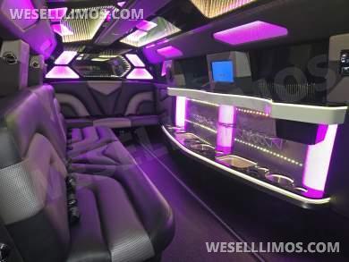 2025 Pinnacle Limousine MFG GMC Hummer EV Limousine - Limousine for Sale in CITY OF INDUSTRY, California, United States - Photo 16