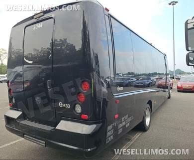 2019 Ford F550 Executive Shuttle for Sale in Bordentown, New Jersey, US - Photo 3