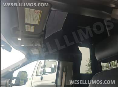 2019 Grech Coachworks Ford F550 Executive Shuttle - Executive Shuttle for Sale in Bordentown, New Jersey, United States - Photo 13