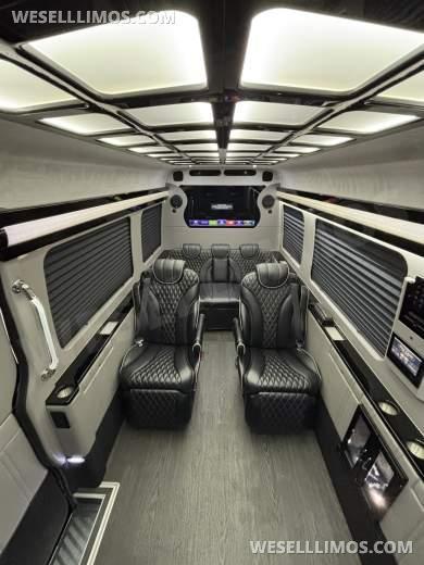 2018 Mercedes-Benz Sprinter 2500 Business Class Sprinter for Sale in Richmond, Virginia, US - Photo 4