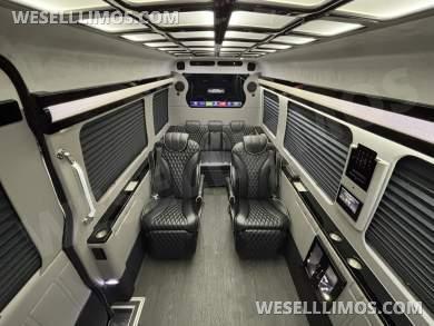 2018 First Class Customs Mercedes-Benz Sprinter 2500 Business Class Sprinter - Sprinter for Sale in Richmond, Virginia, United States - Photo 27
