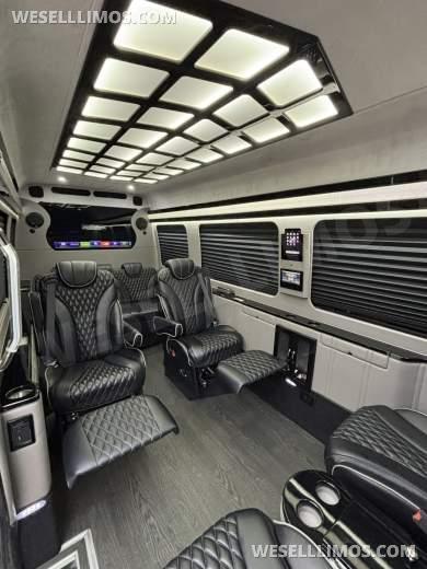 2018 First Class Customs Mercedes-Benz Sprinter 2500 Business Class Sprinter - Sprinter for Sale in Richmond, Virginia, United States - Photo 31