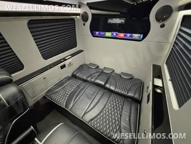2018 First Class Customs Mercedes-Benz Sprinter 2500 Business Class Sprinter - Sprinter for Sale in Richmond, Virginia, United States - Photo 40