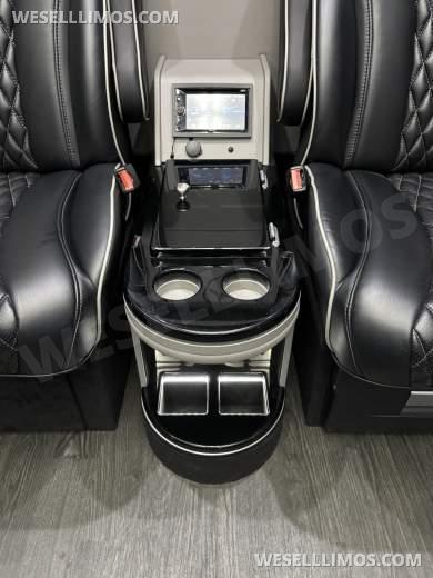 2018 First Class Customs Mercedes-Benz Sprinter 2500 Business Class Sprinter - Sprinter for Sale in Richmond, Virginia, United States - Photo 52