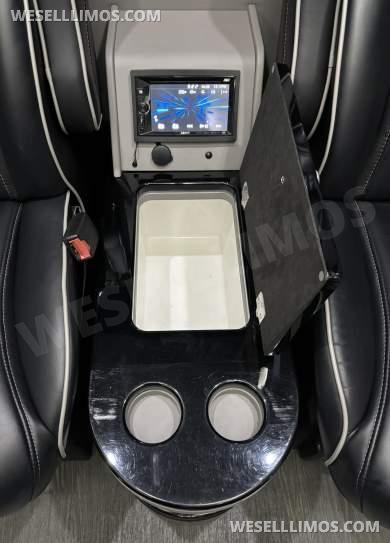 2018 First Class Customs Mercedes-Benz Sprinter 2500 Business Class Sprinter - Sprinter for Sale in Richmond, Virginia, United States - Photo 53