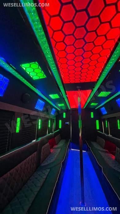 2014 Ford E450 Limo Bus for Sale in Orange, California, US - Photo 4