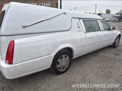 2008 Cadillac DTS Funeral for Sale in Chicago, Illinois, US - Photo 2