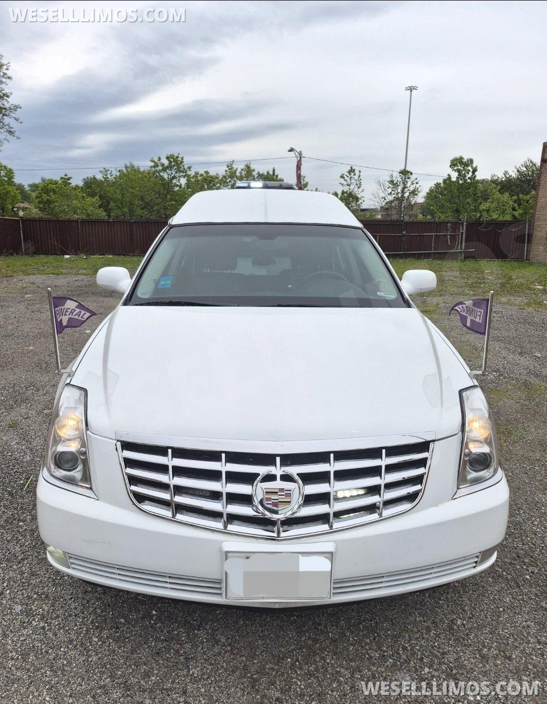 2008 Eureka Cadillac DTS Funeral - Photo 3