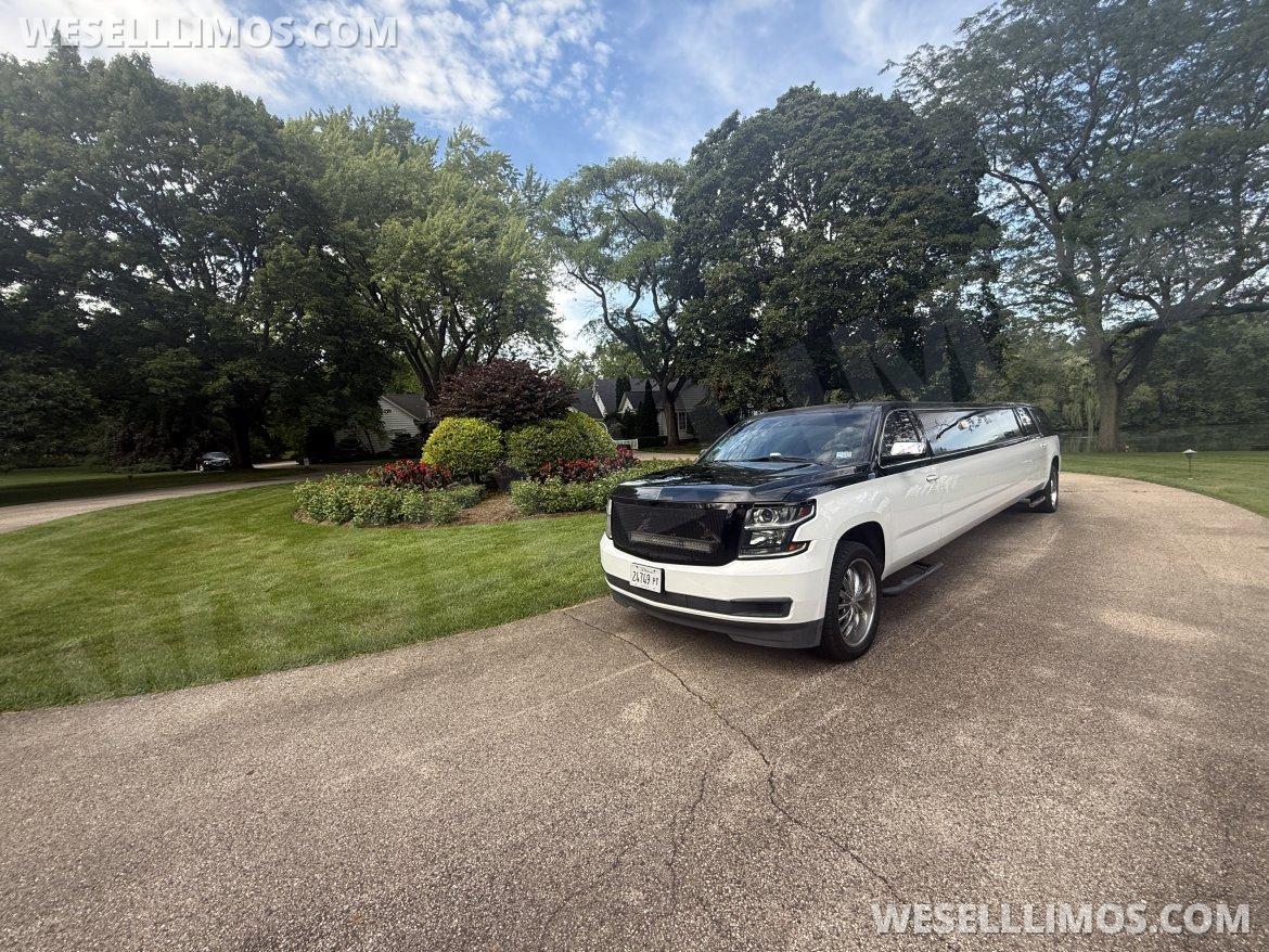 2015 Springfield Chevrolet Suburban SUV Stretch - Photo 4