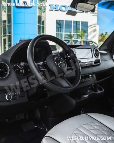 2025 Mercedes-Benz Sprinter Sprinter - Sprinter for Sale in Anaheim Hills, California, United States - Photo 14