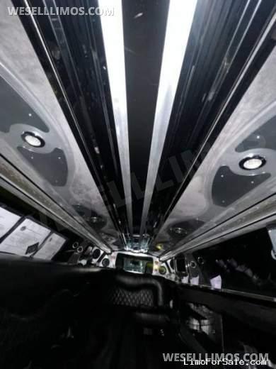 2014 Chrysler 300 Stretch Limousine for Sale in Yonkers, New York, US - Photo 2