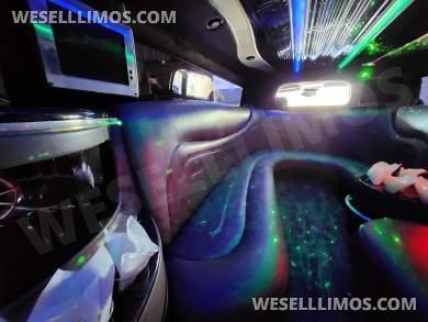 2005 H2 Stretch Hummer SUV Limousine - Limousine for Sale in Houston, Texas, United States - Photo 10