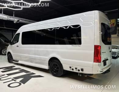 2022 Midwest Automotive Designs Mercedes-Benz Sprinter 3500 Business Class Sprinter - Sprinter for Sale in Richmond, Virginia, United States - Photo 17