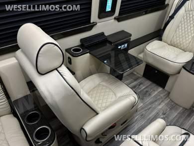 2022 Midwest Automotive Designs Mercedes-Benz Sprinter 3500 Business Class Sprinter - Sprinter for Sale in Richmond, Virginia, United States - Photo 29