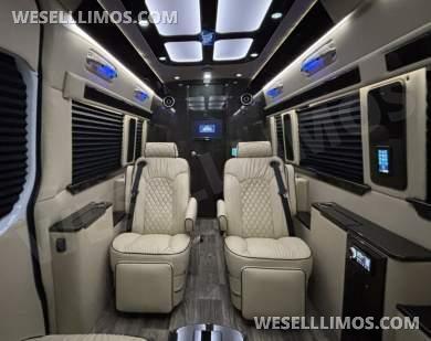 2022 Midwest Automotive Designs Mercedes-Benz Sprinter 3500 Business Class Sprinter - Sprinter for Sale in Richmond, Virginia, United States - Photo 35