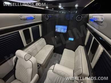 2022 Midwest Automotive Designs Mercedes-Benz Sprinter 3500 Business Class Sprinter - Sprinter for Sale in Richmond, Virginia, United States - Photo 48