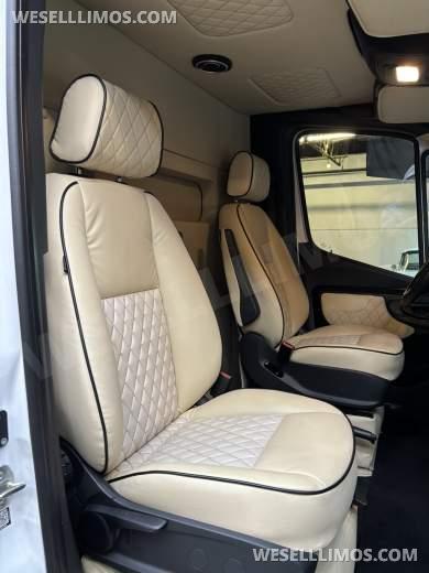 2022 Midwest Automotive Designs Mercedes-Benz Sprinter 3500 Business Class Sprinter - Sprinter for Sale in Richmond, Virginia, United States - Photo 61