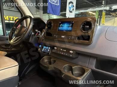 2022 Midwest Automotive Designs Mercedes-Benz Sprinter 3500 Business Class Sprinter - Sprinter for Sale in Richmond, Virginia, United States - Photo 64