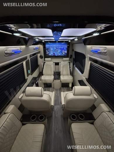 2022 Midwest Automotive Designs Mercedes-Benz Sprinter 3500 Business Class Sprinter - Sprinter for Sale in Richmond, Virginia, United States - Photo 51