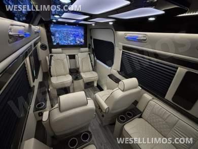 2022 Midwest Automotive Designs Mercedes-Benz Sprinter 3500 Business Class Sprinter - Sprinter for Sale in Richmond, Virginia, United States - Photo 27
