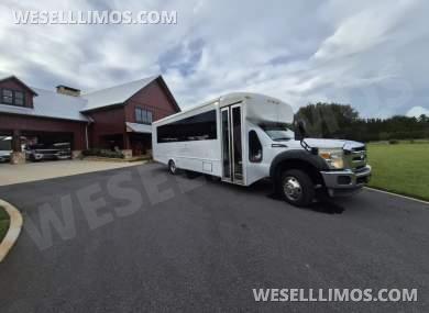 2014 Ford F550 Limo Bus for Sale in Tampa, Florida, US - Photo 2