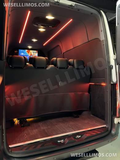 2023 Level Up Customs Mercedes-Benz Sprinter 2500 Luxury Cruiser Sprinter - Sprinter for Sale in Richmond, Virginia, United States - Photo 19