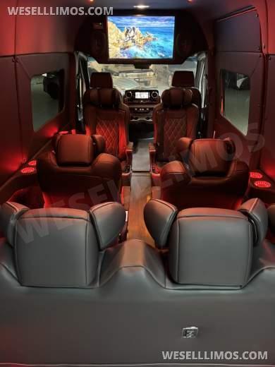 2023 Level Up Customs Mercedes-Benz Sprinter 2500 Luxury Cruiser Sprinter - Sprinter for Sale in Richmond, Virginia, United States - Photo 26