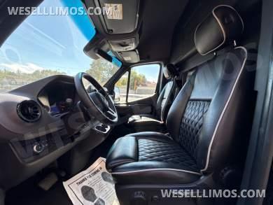 2021 First Class Customs Mercedes-Benz Sprinter Sprinter - Sprinter for Sale in Bladwin, New York, United States - Photo 15