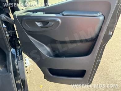 2021 First Class Customs Mercedes-Benz Sprinter Sprinter - Sprinter for Sale in Bladwin, New York, United States - Photo 19