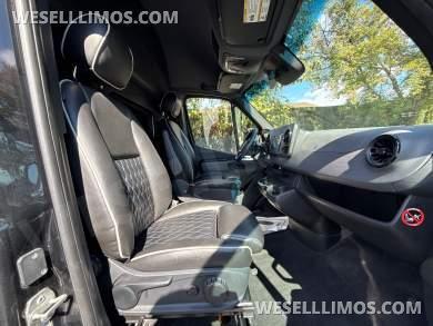 2021 First Class Customs Mercedes-Benz Sprinter Sprinter - Sprinter for Sale in Bladwin, New York, United States - Photo 20