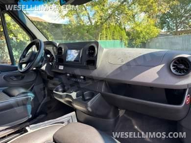 2021 First Class Customs Mercedes-Benz Sprinter Sprinter - Sprinter for Sale in Bladwin, New York, United States - Photo 21
