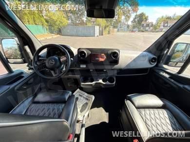 2021 First Class Customs Mercedes-Benz Sprinter Sprinter - Sprinter for Sale in Bladwin, New York, United States - Photo 22