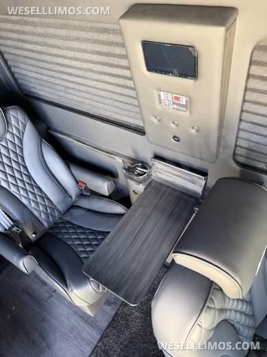 2021  Mercedes-Benz sprinter - Sprinter for Sale in Alvarado, Texas, United States - Photo 9