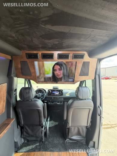 2025 Legend Conversion Mercedes-Benz 3500 Sprinter - Sprinter for Sale in Alvarado, Texas, United States - Photo 16