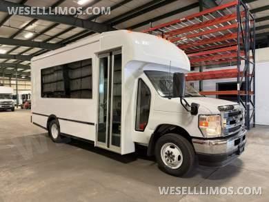 2026 Ford E350 Shuttle Bus for Sale in Lavonia, Georgia, US - Photo 2
