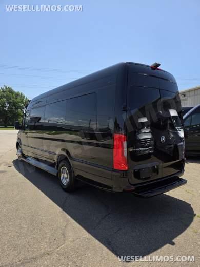 2026 Global Motor Coach Mercedes-Benz Sprinter Executive Shuttle Sprinter - Sprinter for Sale in Erie, Pennsylvania, United States - Photo 17