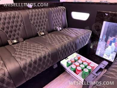 Matte Black Maybach Trim AWD Leather Full Power Heat/Cool/Massage Seats Auto Elite MB Sprinter - Sprinter for Sale in Elkhart, Indiana, United States - Photo 16