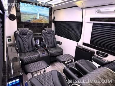 Matte Black Maybach Trim AWD Leather Full Power Heat/Cool/Massage Seats Auto Elite MB Sprinter - Sprinter for Sale in Elkhart, Indiana, United States - Photo 37
