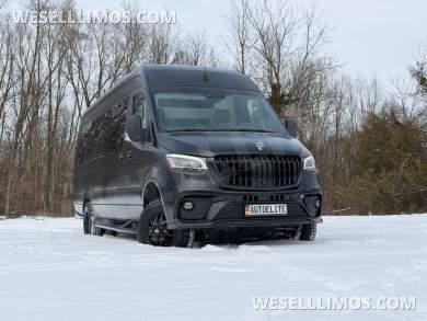 Matte Black Maybach Trim AWD Leather Full Power Heat/Cool/Massage Seats Auto Elite MB Sprinter - Sprinter for Sale in Elkhart, Indiana, United States - Photo 39