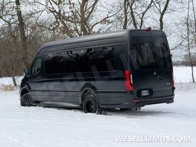 Matte Black Maybach Trim AWD Leather Full Power Heat/Cool/Massage Seats Auto Elite MB Sprinter - Sprinter for Sale in Elkhart, Indiana, United States - Photo 40