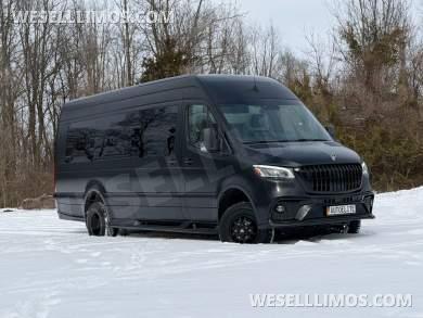 Matte Black Maybach Trim AWD Leather Full Power Heat/Cool/Massage Seats Auto Elite MB Sprinter - Sprinter for Sale in Elkhart, Indiana, United States - Photo 41