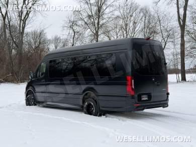 Matte Black Maybach Trim AWD Leather Full Power Heat/Cool/Massage Seats Auto Elite MB Sprinter - Sprinter for Sale in Elkhart, Indiana, United States - Photo 45