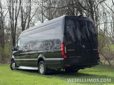2026 15 Passenger Coach Huge Three Story Trunk Auto Elite Mercedes-Benz Sprinter Road Liner 747 - Sprinter for Sale in Elkhart, Indiana, United States - Photo 35