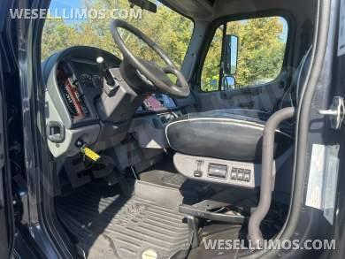 2018 KSIR Freightliner M2 Executive Shuttle - Executive Shuttle for Sale in Pasadena, Maryland, United States - Photo 11